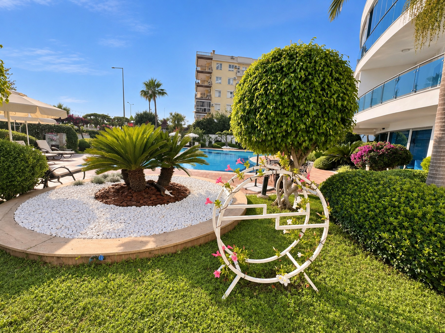 Сад Calistar Residence